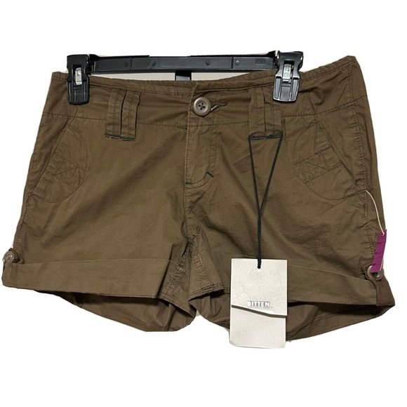 Bitten by Sarah Jessica Parker Pants - BITTEN by Sarah Jessica Parker Women's Brown Khaki Shorts Size S #1128